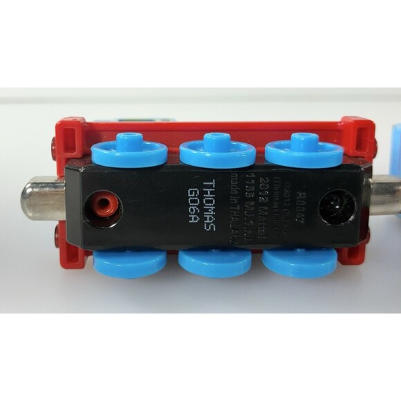 Thomas & Friends Take N Play Thomas Train Engine Mixed Lot of 4 Diecast Trains - Picture 5 of 8